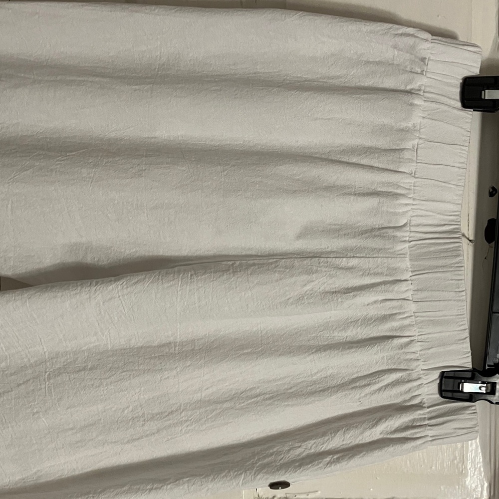 Like new. Just Fashion Now sz L. Waist 31”-32” stretch. Inseam 28” (ankle I - Picture 11 of 15